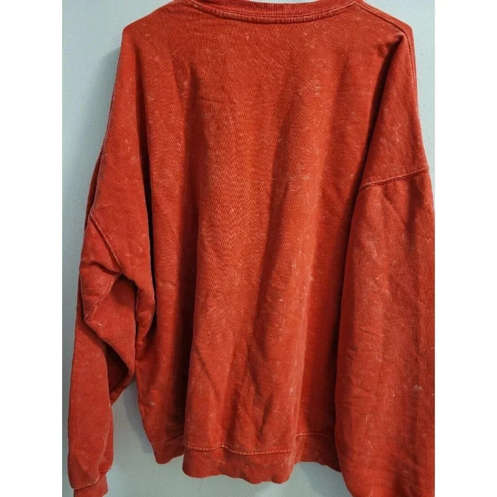 University of Wisconsin Badgers Distressed Sweatshirt Men's Small Long Sleeve - Picture 8 of 16